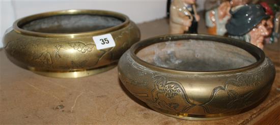 2 Chinese engraved bronze bowls